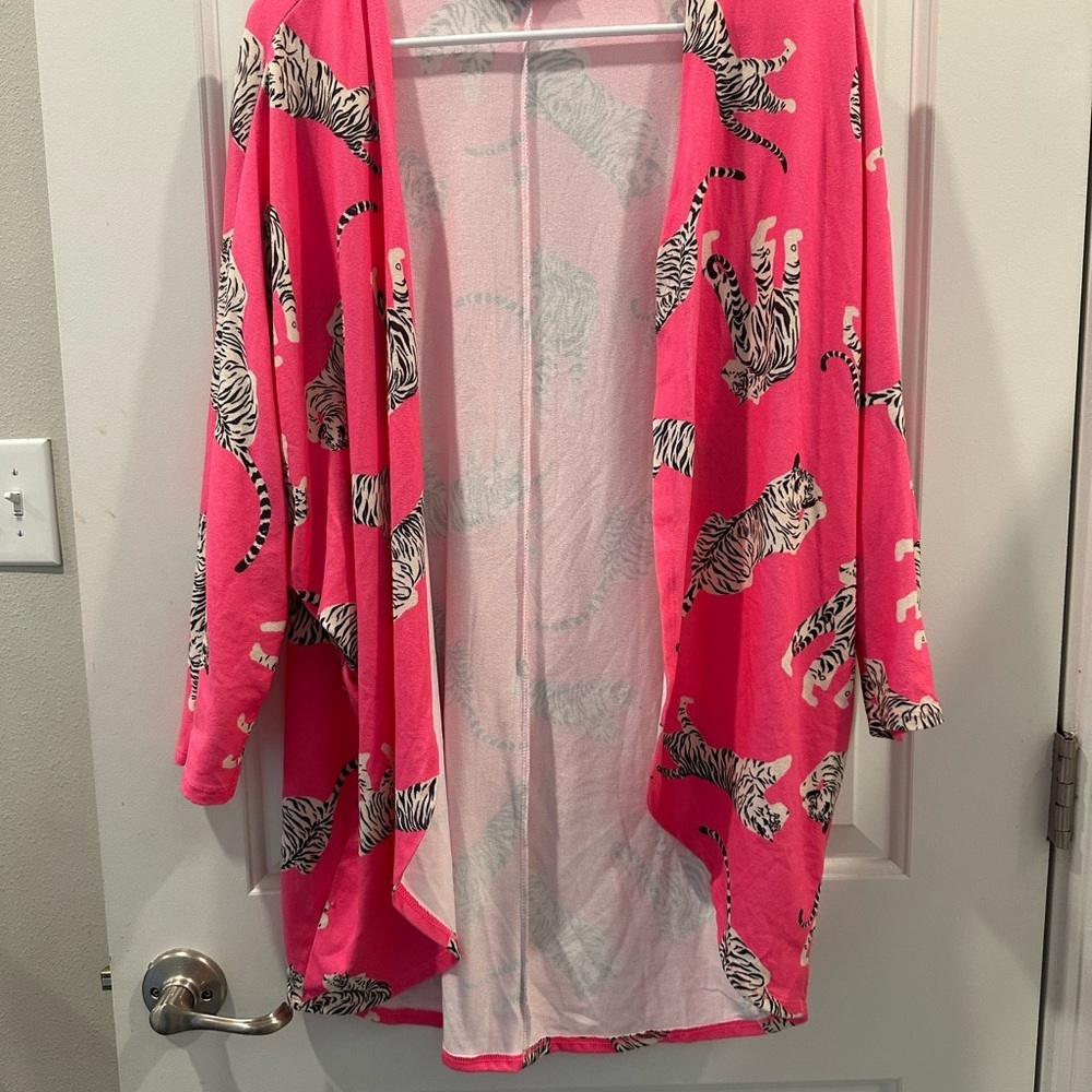 HEIMISH USA Pink and Black Kimono